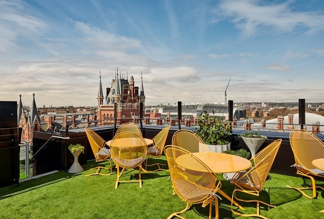 The Rooftop at The Standard London Logo